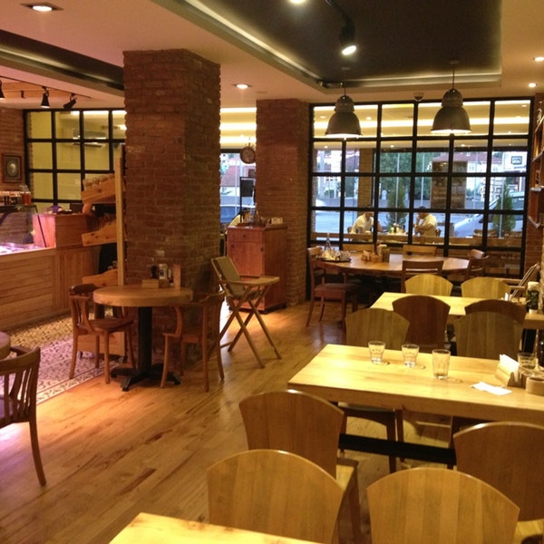 YEŞİLDAĞLAR KASAP VE ET EVİ