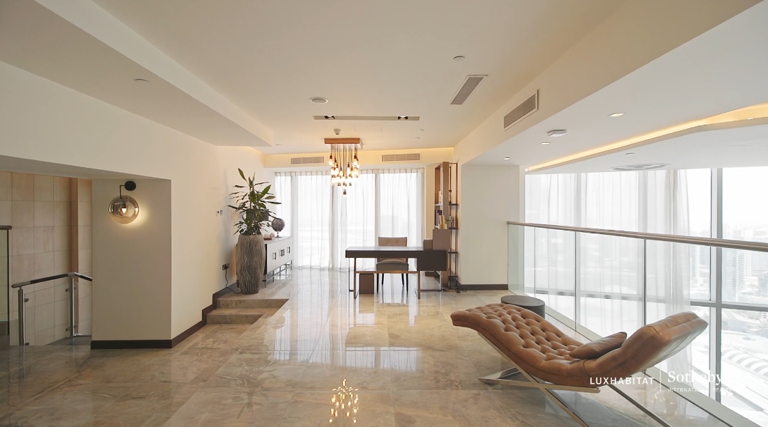 36 Photos vs. Address Dubai Mall Hotel Luxury Penthouse Interior Design Tour
