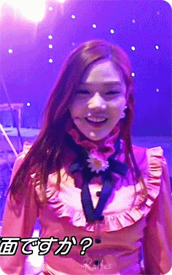 효정이가 컬러링북 무대에서 가장 긴장되는 순간.gif | 인스티즈