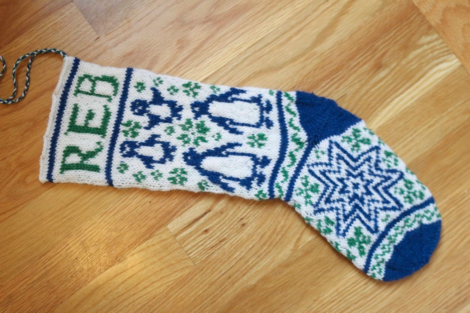 ChemKnits: Baby REB Christmas Stocking Knitting Pattern