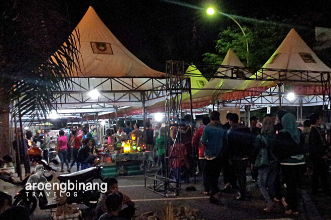 pasar malam ngarsopuro solo