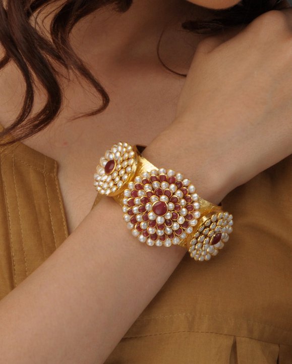 Bangles Bangles Bangles 100 Stylish Funky Bangles Images Girls