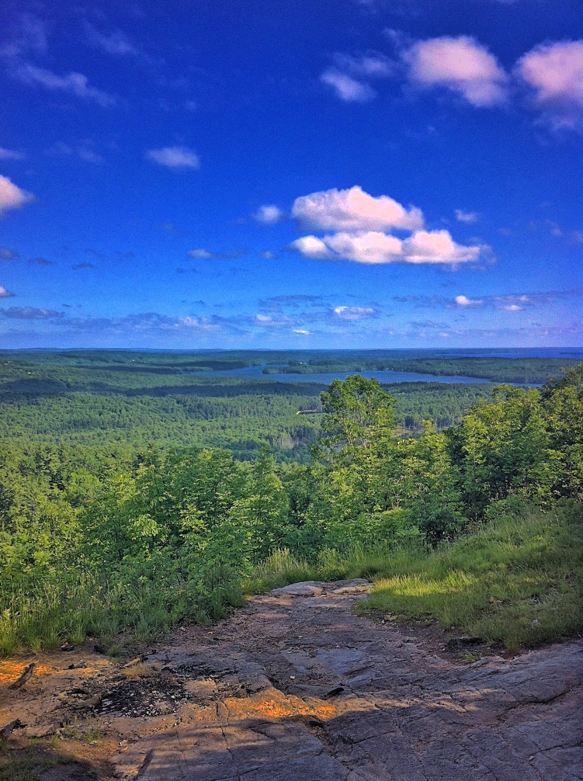 a life more awesome: Rattlesnake Mountain, Raymond, ME