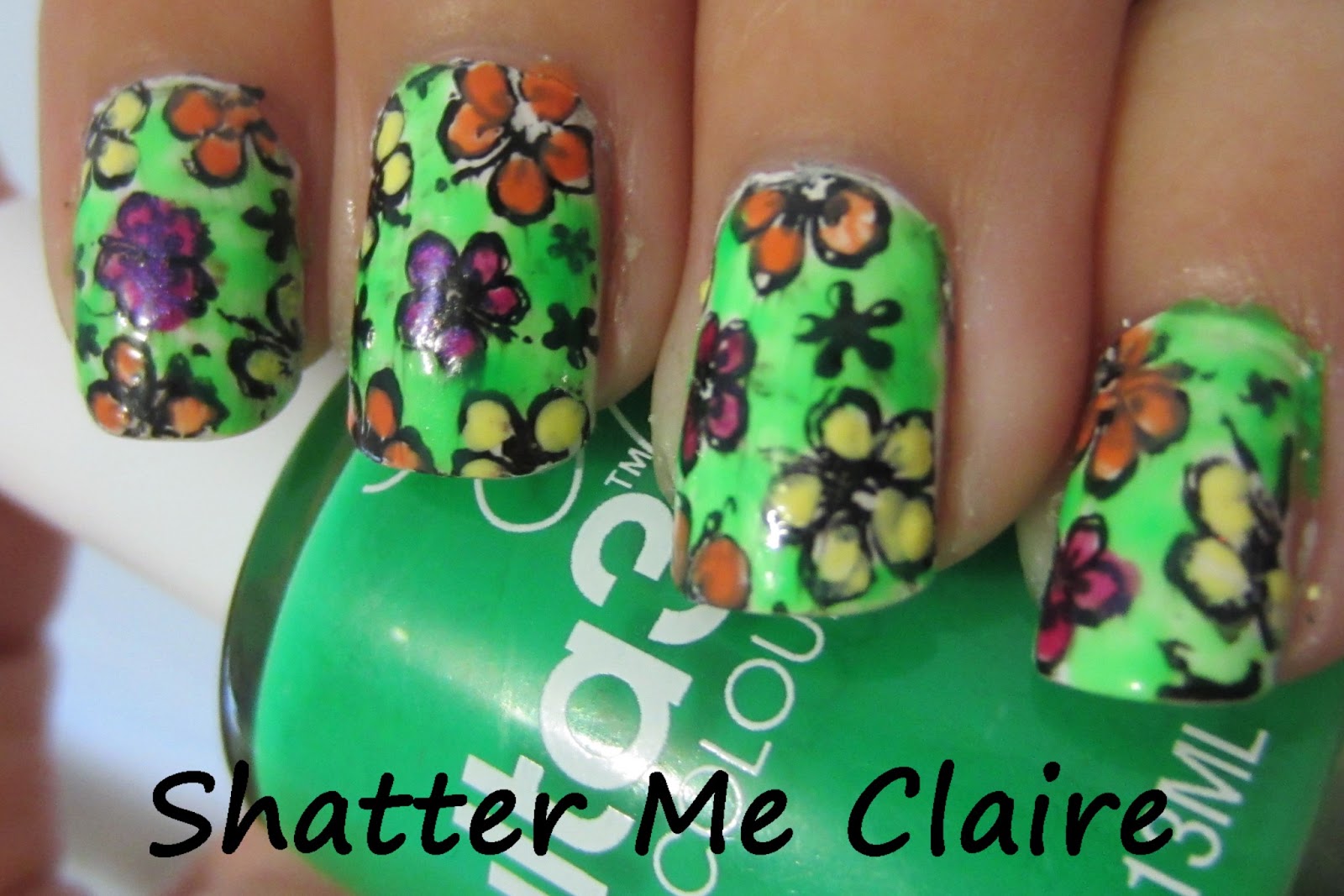 Shatter me Claire Ulta 3 Flower Nail Art