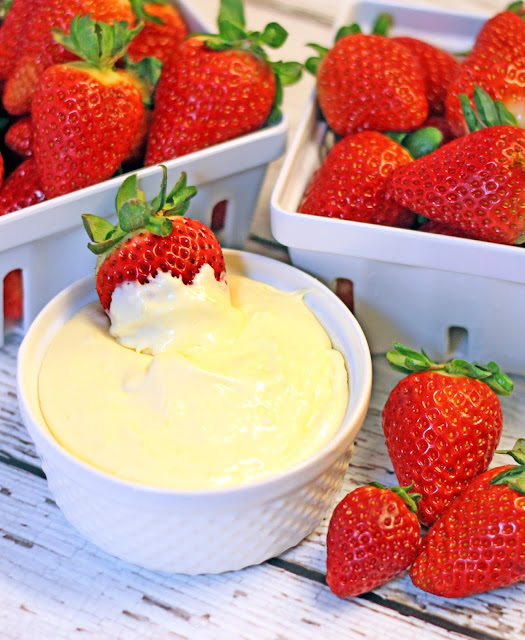 polkadotted elephants Coconut Cream Fruit Dip