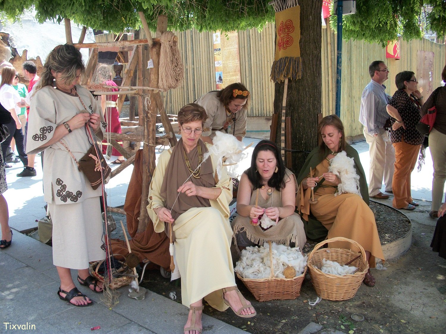 Valín: TELAR CELTA EN EL ARDE LUCUS