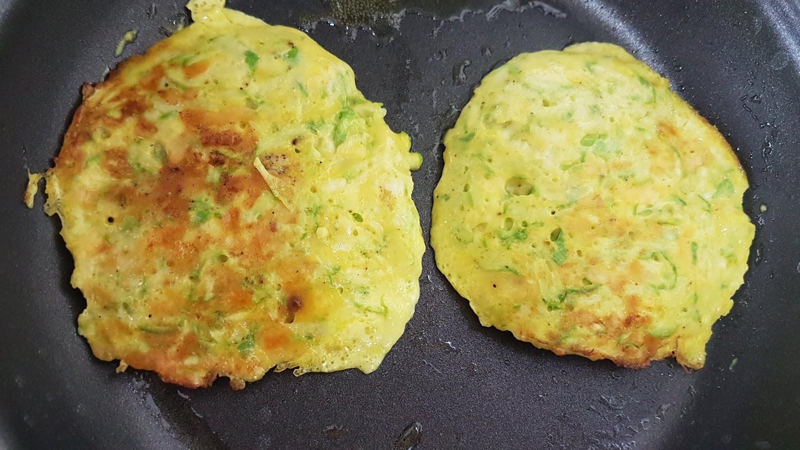 Delicious Keto Zucchini Grilled Cheese For Breakfast Low Carb Recipes