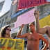 San Francisco vieta il nudismo in strada