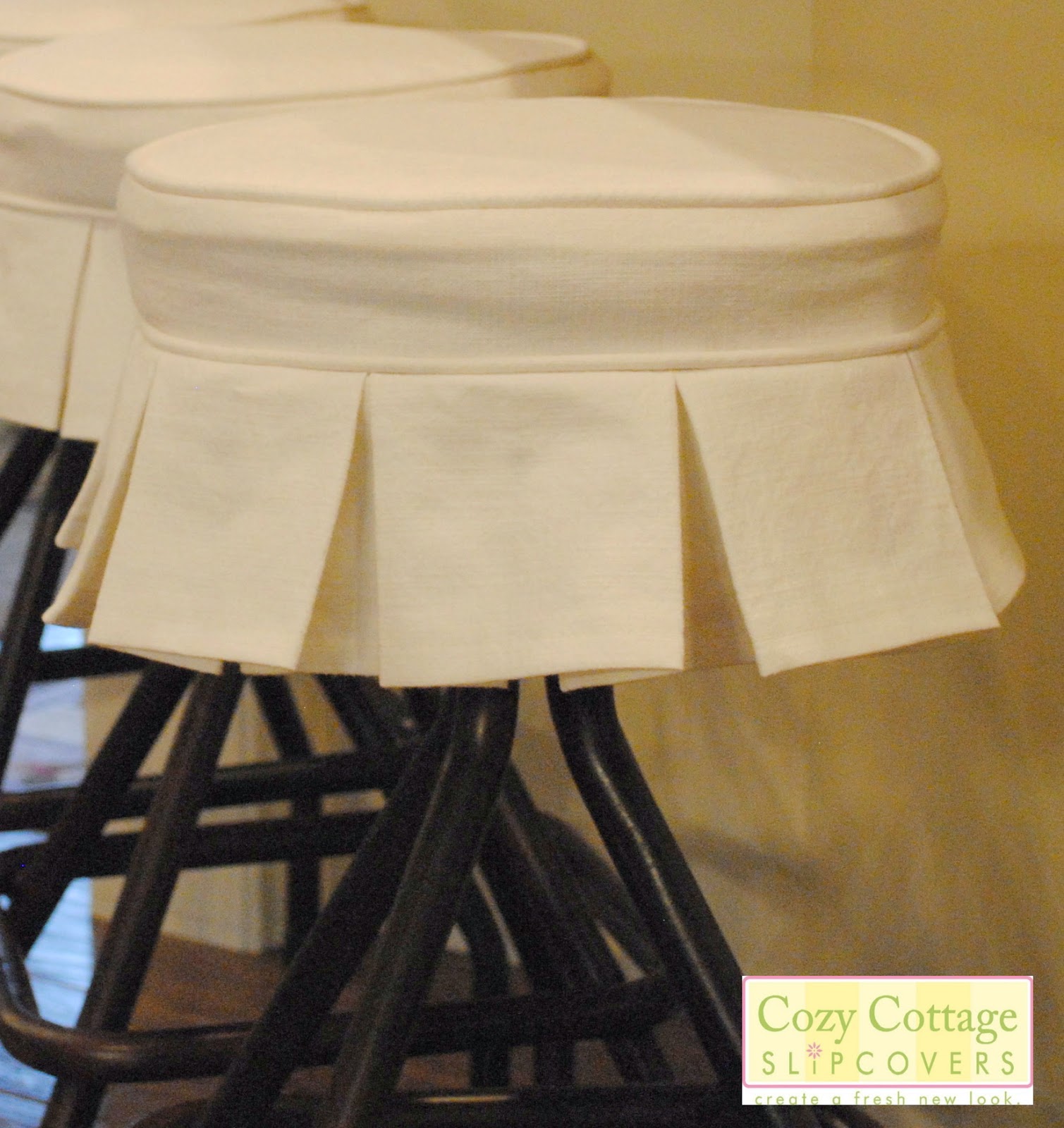 Cozy Cottage Slipcovers Bar Stools with Box Pleats