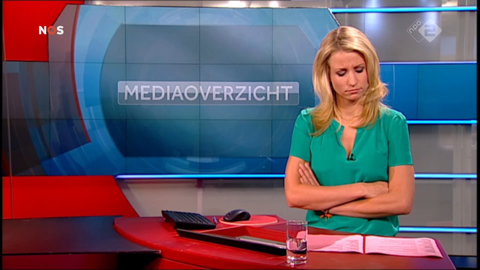 Dionne Stax: Interview met NOS journaal presentatrice Dionne Stax: 'Ik kan nog steeds wel om ...