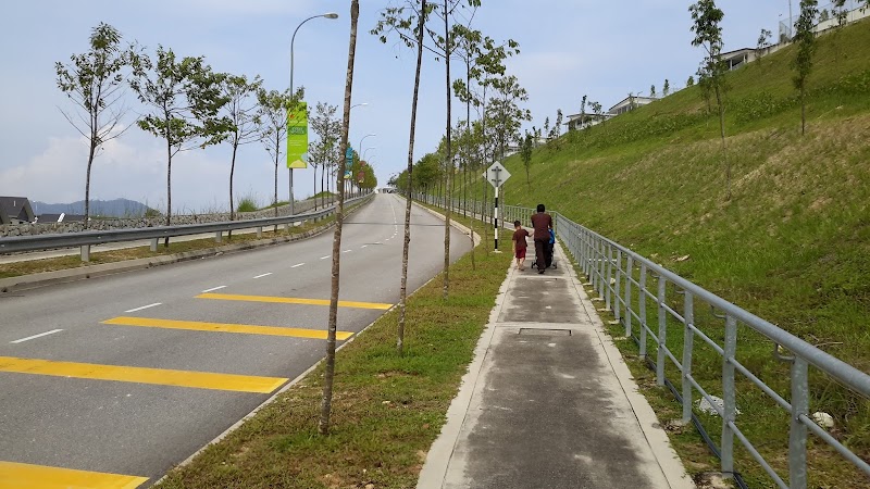 Dinosaurs at Hill Park, S2 Heights, Seremban 2