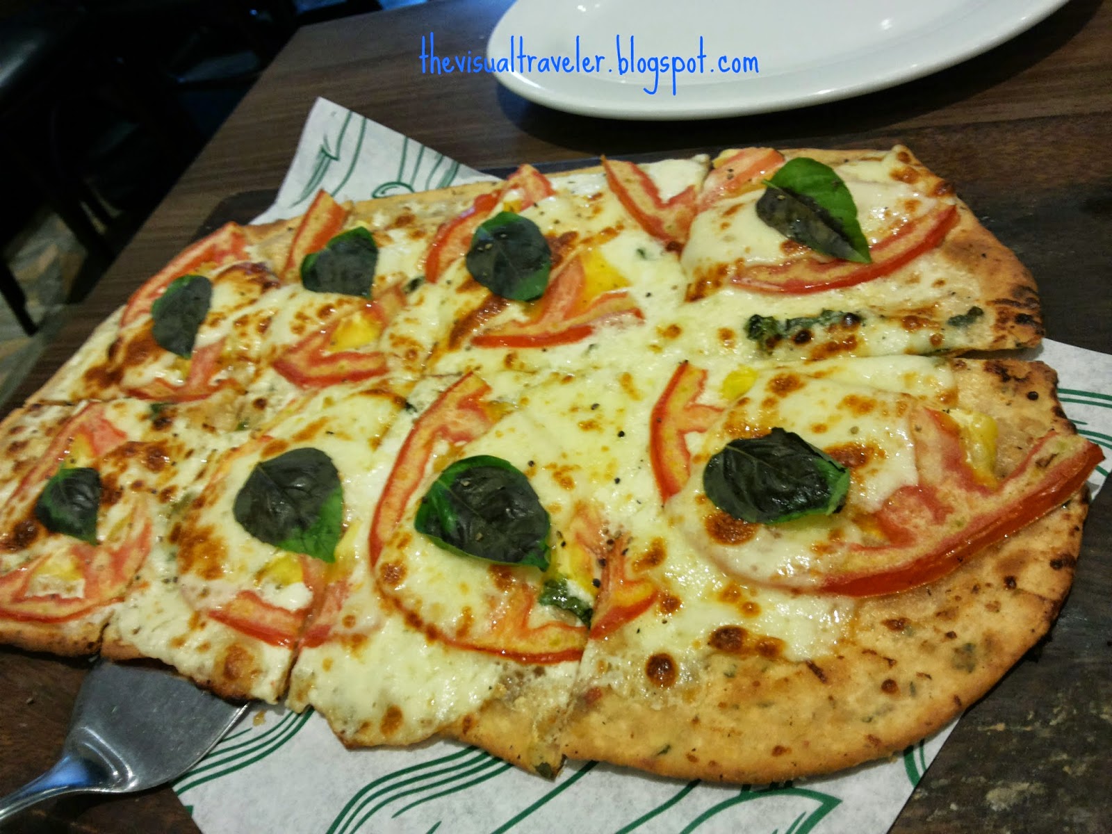 Pizza Paradise A Foodie's Guide to Cebu Restaurants 2014