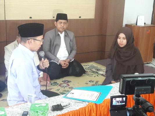 Tuan Guru Bajang Tuntun Syahadat Gadis Kristen di Ponpes Al Munawwir Krapyak