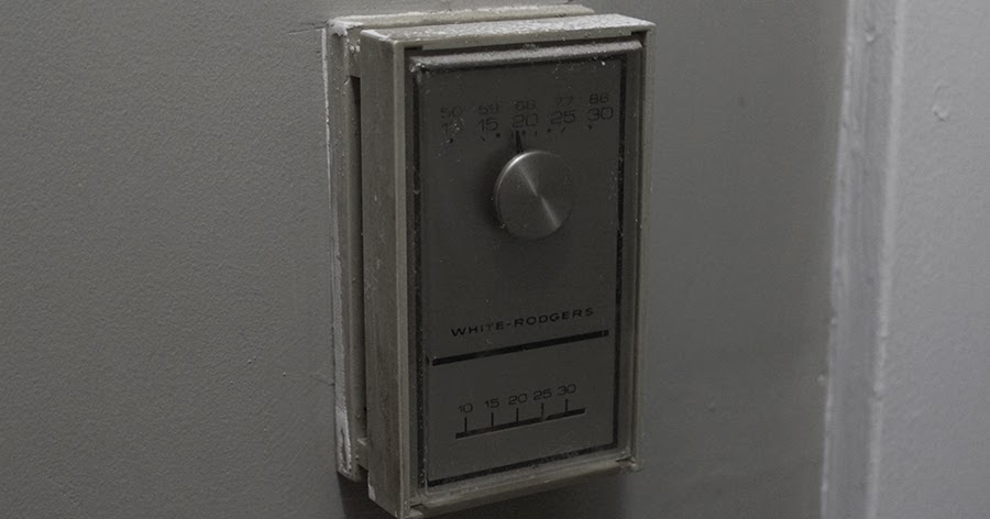 green.urbanite.living: Replacing my old Mercury Thermostat