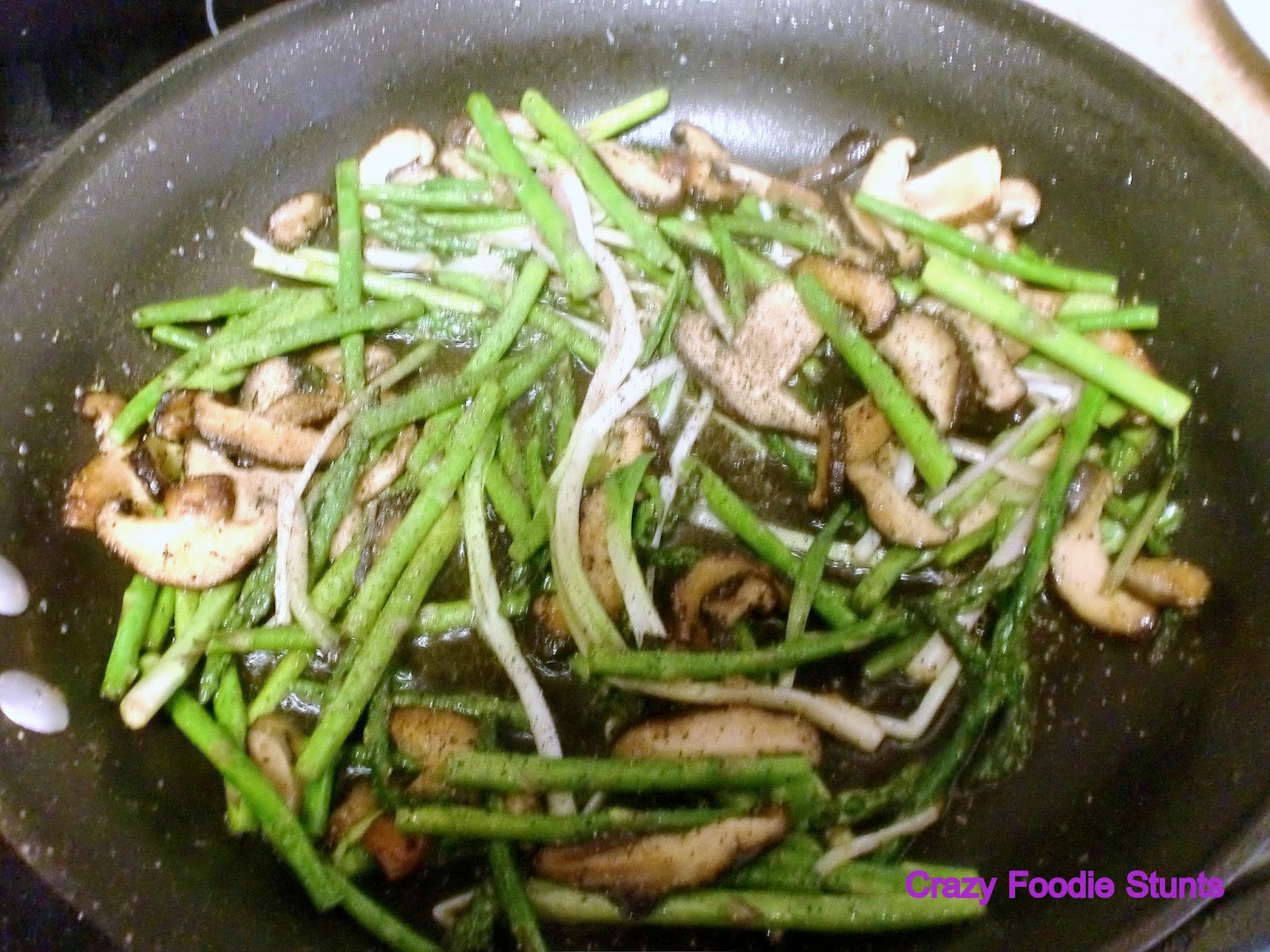 Crazy Foodie Stunts PanRoasted Chicken Thighs with Shiitakes, Ramps and Asparagus