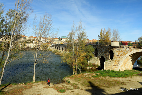 Puente de Piedra Puente de Piedra, río Duero, Zamora