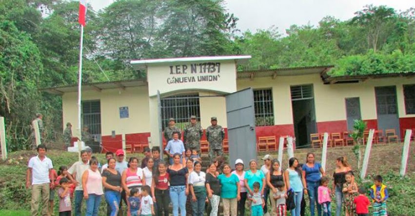 Colegios de Cajamarca también reciben mantenimiento con apoyo del Ejército Peruano - www.ejercitodelperu.mil.pe Colegios de Cajamarca también reciben mantenimiento con apoyo del Ejército Peruano - www.ejercitodelperu.mil.pe