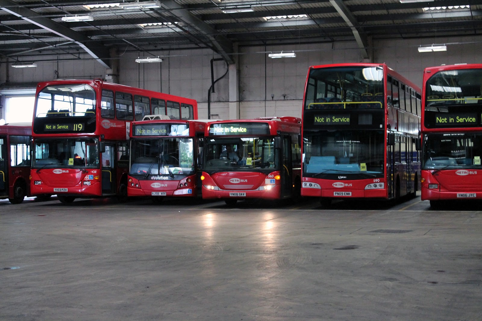 The Circle of London Metrobus Croydon Garage [C]