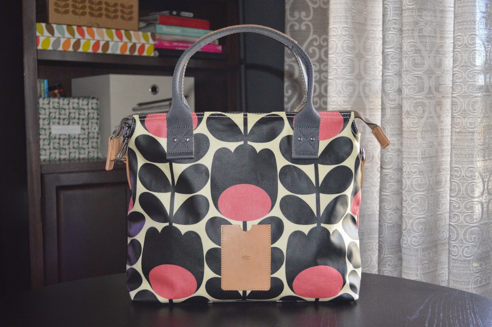 I Love Orla Kiely Thursday Purseday Orla Kiely Tulip Stem Print Zip