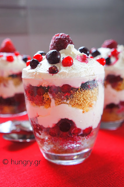 Berries Trifle with Sponge Cake