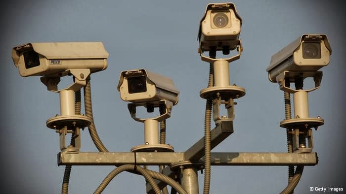 Media and Cyberculture: Ubiquitous Computing and Surveillance society