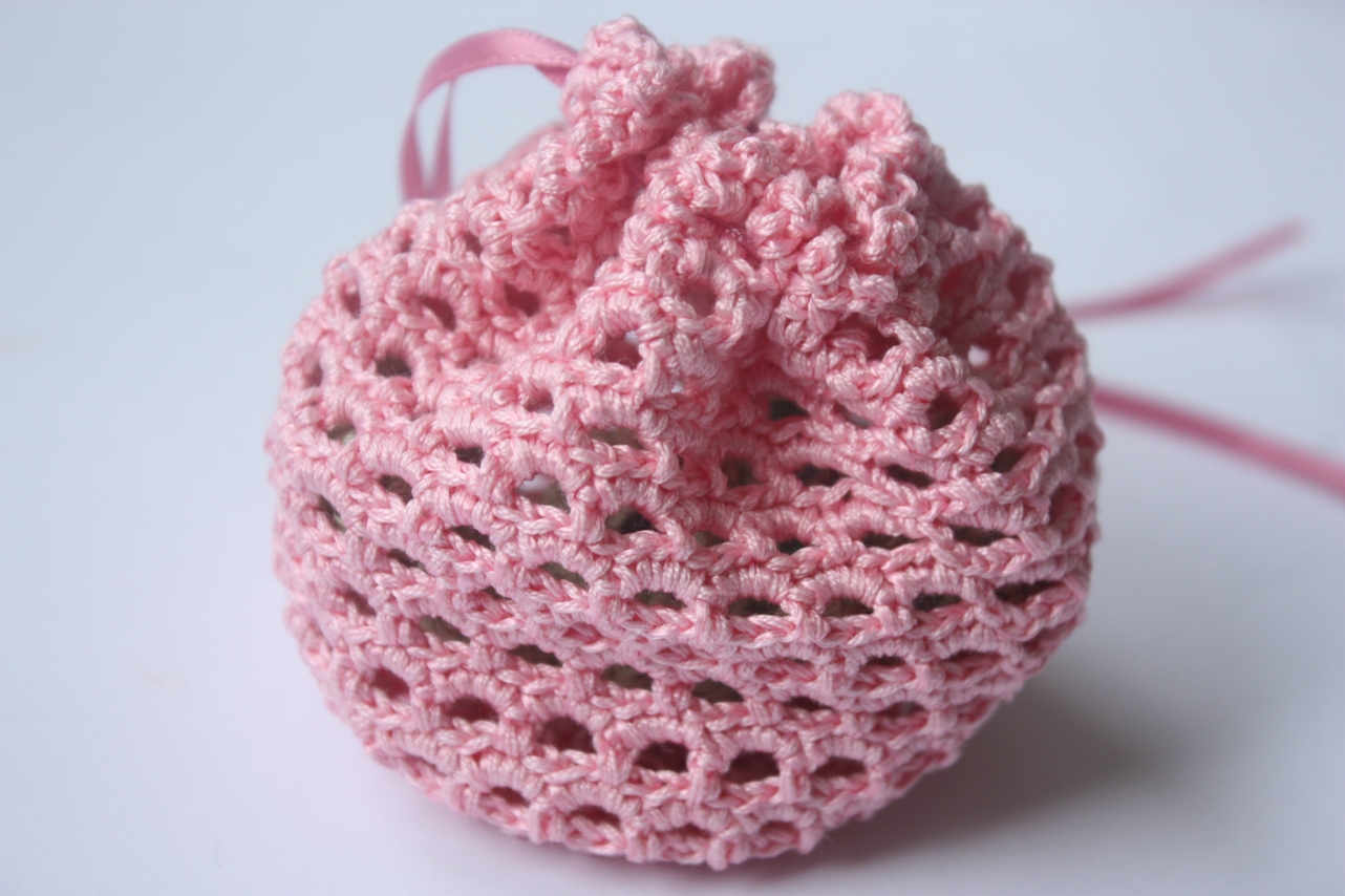 Amigurumi creations by Laura: Free Crochet Gift Bag Pattern to go with ...