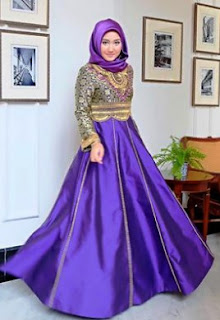 Long Dress Muslimah Modern Mewah Dan Elegan 11 Long Dress Muslimah Modern Paling Mewah Dan Elegan