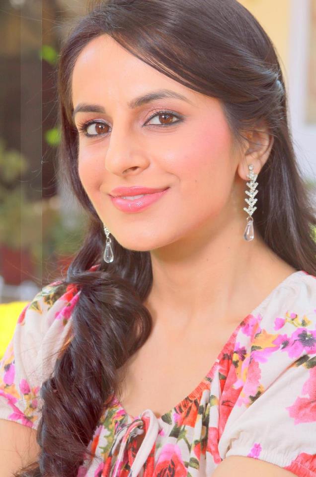 Roop Durgapal Indian Television Actress most hot and beautiful stills