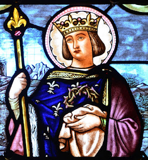 On écrit saint Éloi, sainte Blanche, mais Saint Louis. Saint Louis, petit s ou grand s