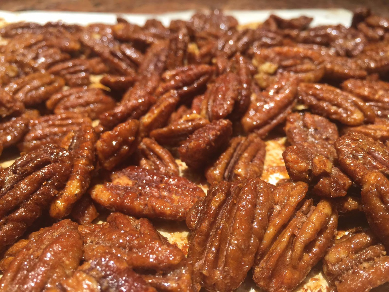 Paleo Rebel Spicy & Sweet Honey Roasted Pecans