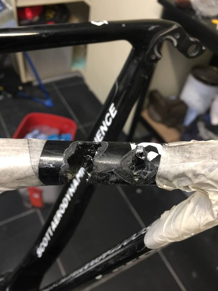 HERSTELLING CARBON FIETSFRAMES Carbon herstellingen