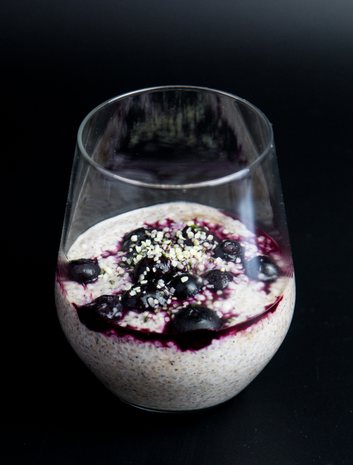 Chia Pudding with Hemp Powder