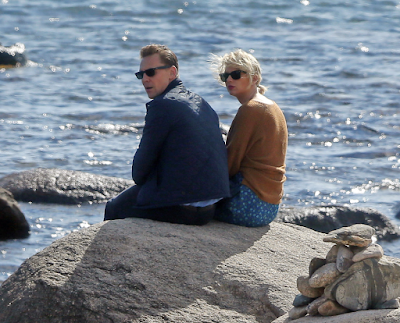 1a6 Photos: Taylor Swift who recently broke up with ex Calvin Harris is seen kissing Tom Hiddleston