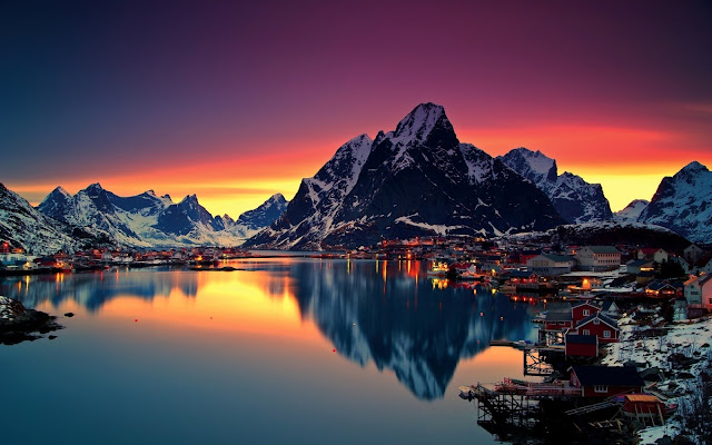 Ultra HD wallpapers 8K 7680x4320 & 4K 3840x2160