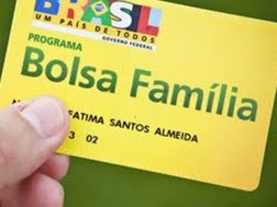 Pesquisa revela alunos que participam do Bolsa Família repetem cerca de 11% a menos