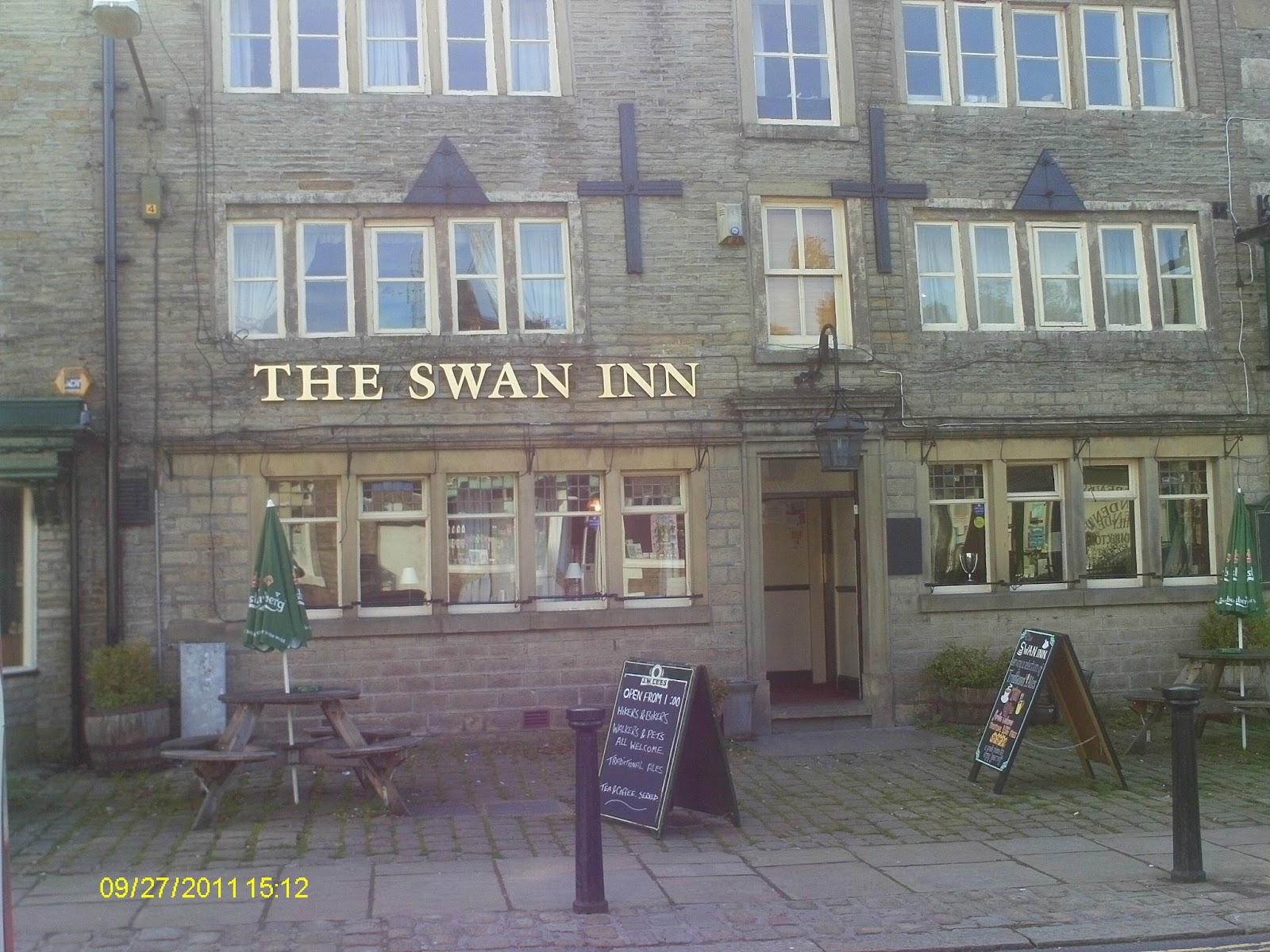 Ups and Downs The Swan, Delph