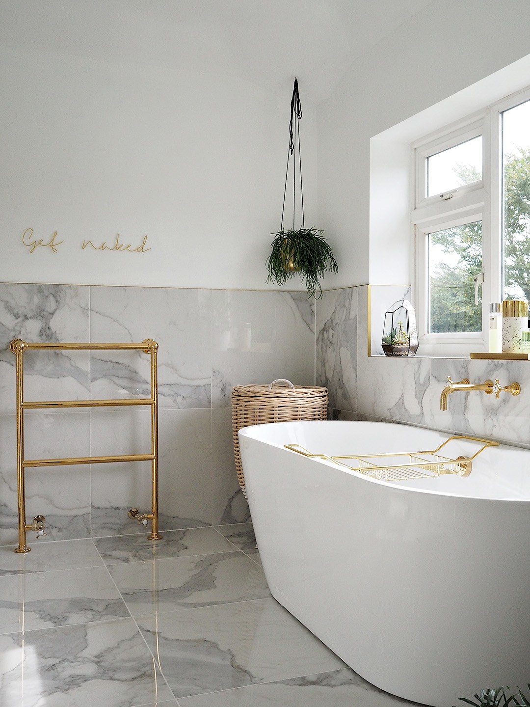 Baño en Oro y Mármol | The Deco Soul Baño en Oro y Mármol | The Deco Soul