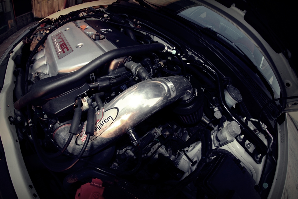 Acura RSX TypeS / Honda Integra DC5 Acura RSX AEM intake installation