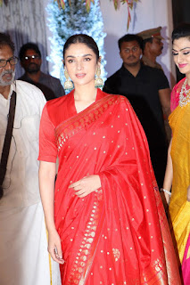 Actress Aditi Rao Hydari Images At Soundarya Rajinikanth Wedding Reception Actress Aditi Rao Hydari Images At Soundarya Rajinikanth Wedding Reception