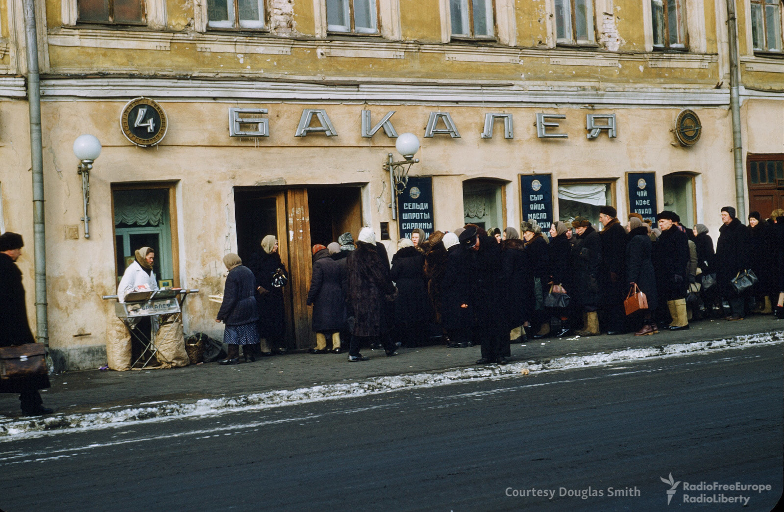 Photographs of Life in the Soviet Union in the 1950s Taken by a U.S. Diplomat