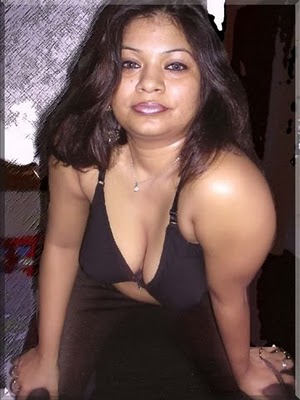 Nude Indian Girls: Indian Girls Big Size Boobs