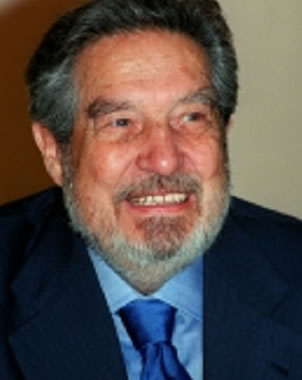 Octavio Paz Foto de Octavio Paz con barba y sonriendo