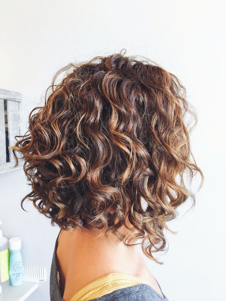 Natural wavy short layered hairstyles Natural wavy short layered hairstyles