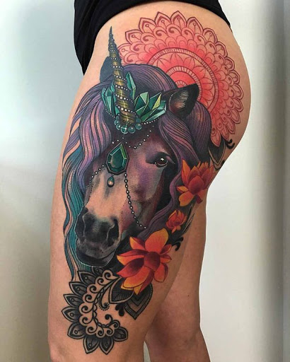 Hipnotizante composicao realista unicornio