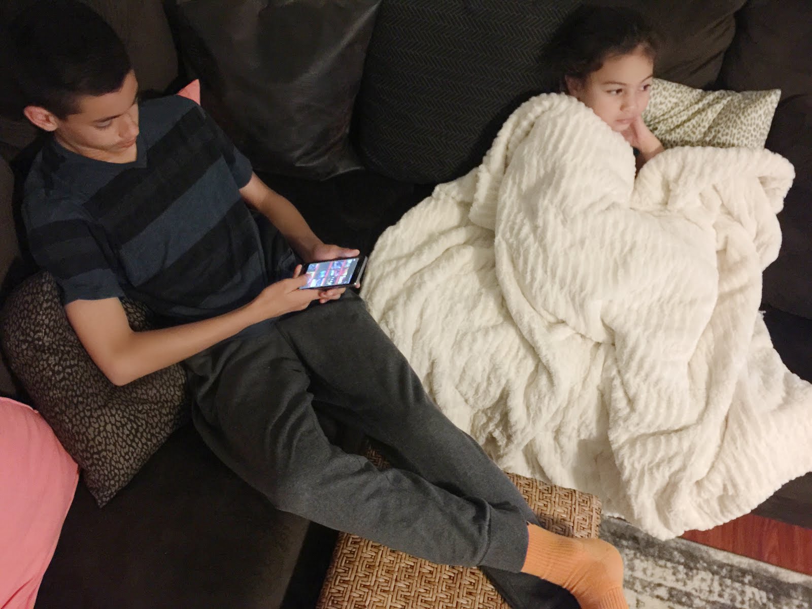 How to have a family campout indoors to watch movies on VUDU. Max Your Tax Cash with Walmart Family Mobile Plus. #YourTaxCash #ad