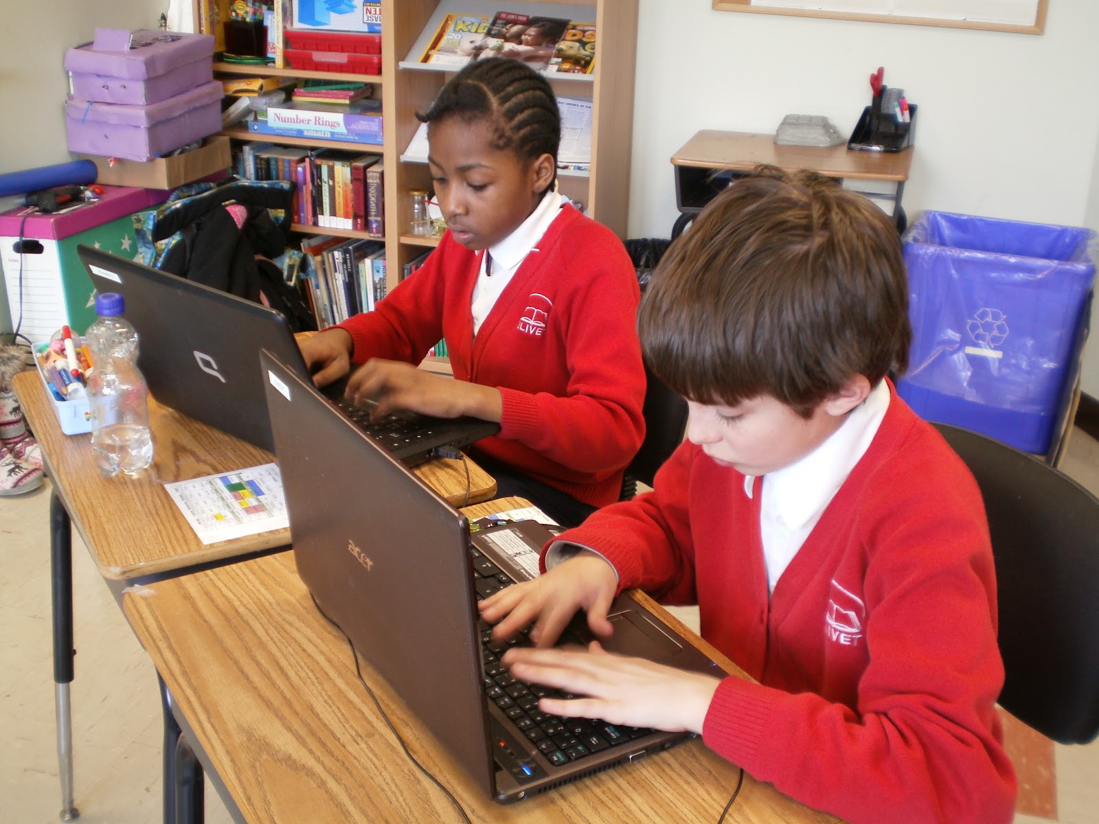 Olivet School Using Laptops in the Classroom