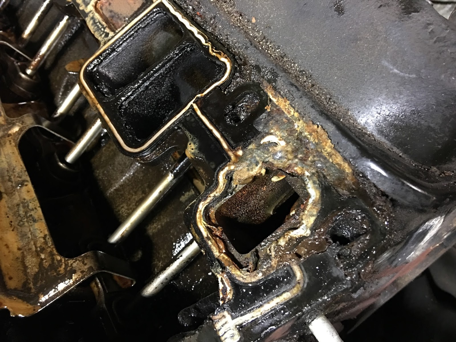 GMT400 5.7 Vortec Intake Gasket Failure Artisan