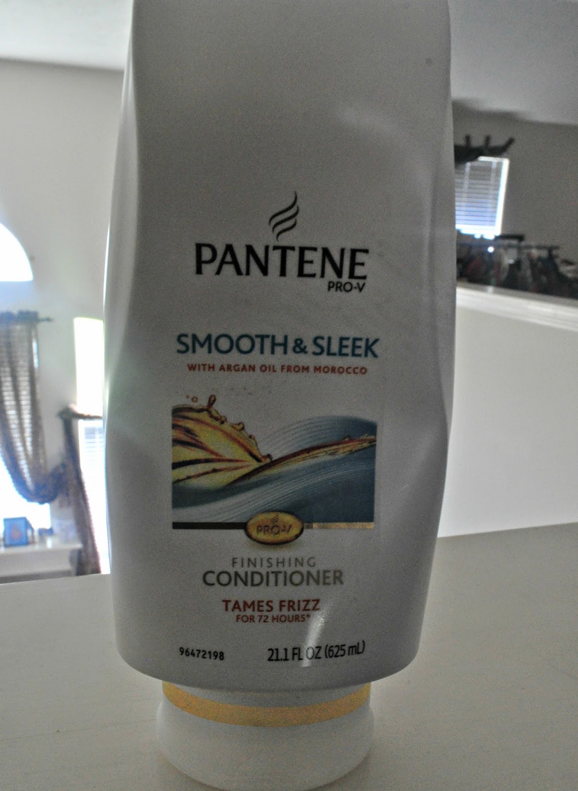 pantene, smooth and sleek, less frizz, reduce frizz, DIY, Red Palm Oil, Hair, Treatment, Deep Conditioner, natural, banana, extra virgin coconut oil, shea butter, evco, multi textured natural hair