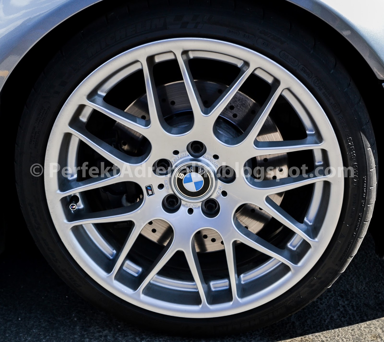 PerfektAdrenalin BMW E46 M3 Competition (ZCP) 19" Wheels