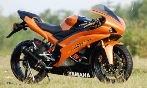 Gambar Modifikasi Motor Yamaha Vixion New Terbaru Orange